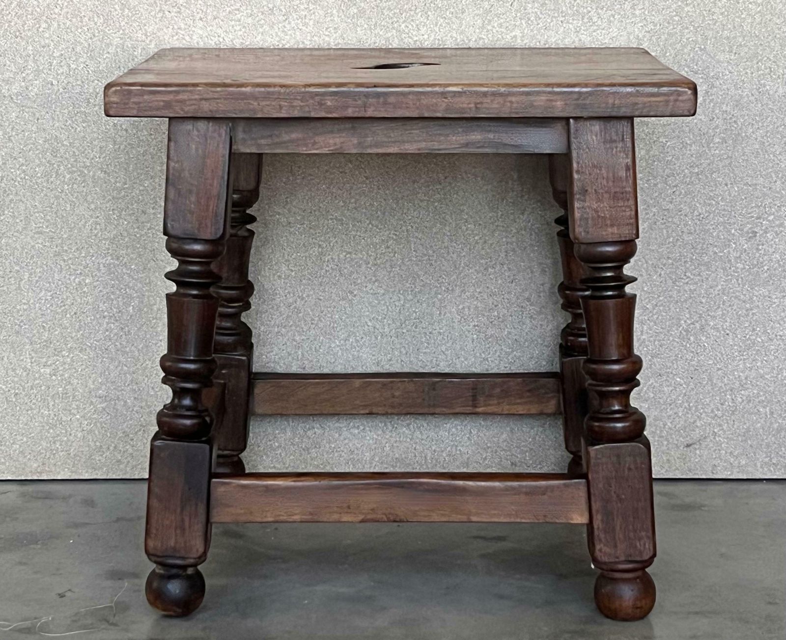 Tabouret / banc en chêne anglais, XIXe siècle photo for sale