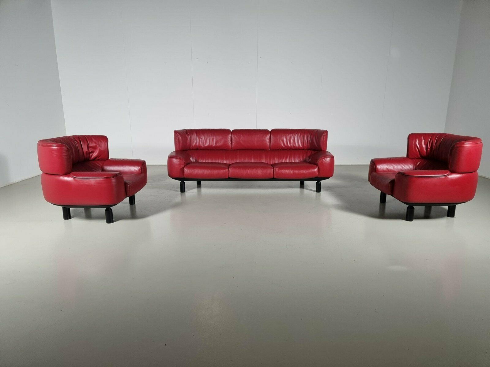 Vintage Bull Chairs By Gianfranco Frattini For Cassina, 1980s, Set Of 2 photo vintage