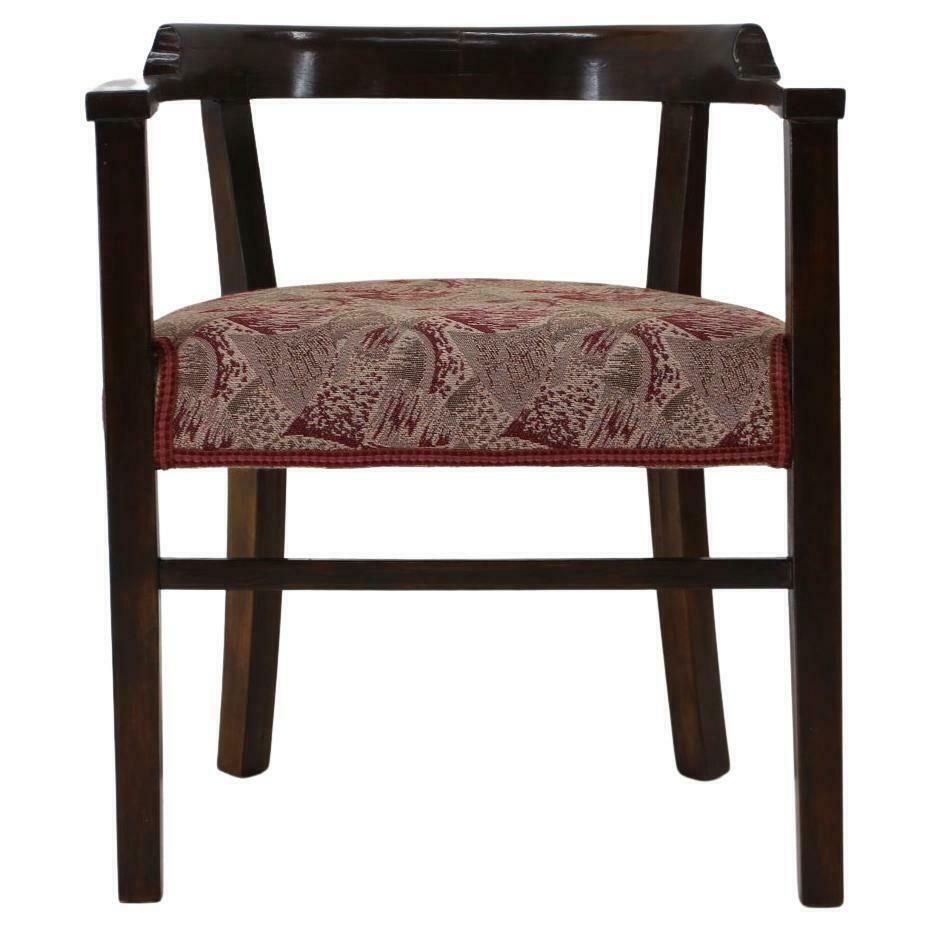 1940s Beech Bentwood Armchair, Czechoslovakia photo vinterior