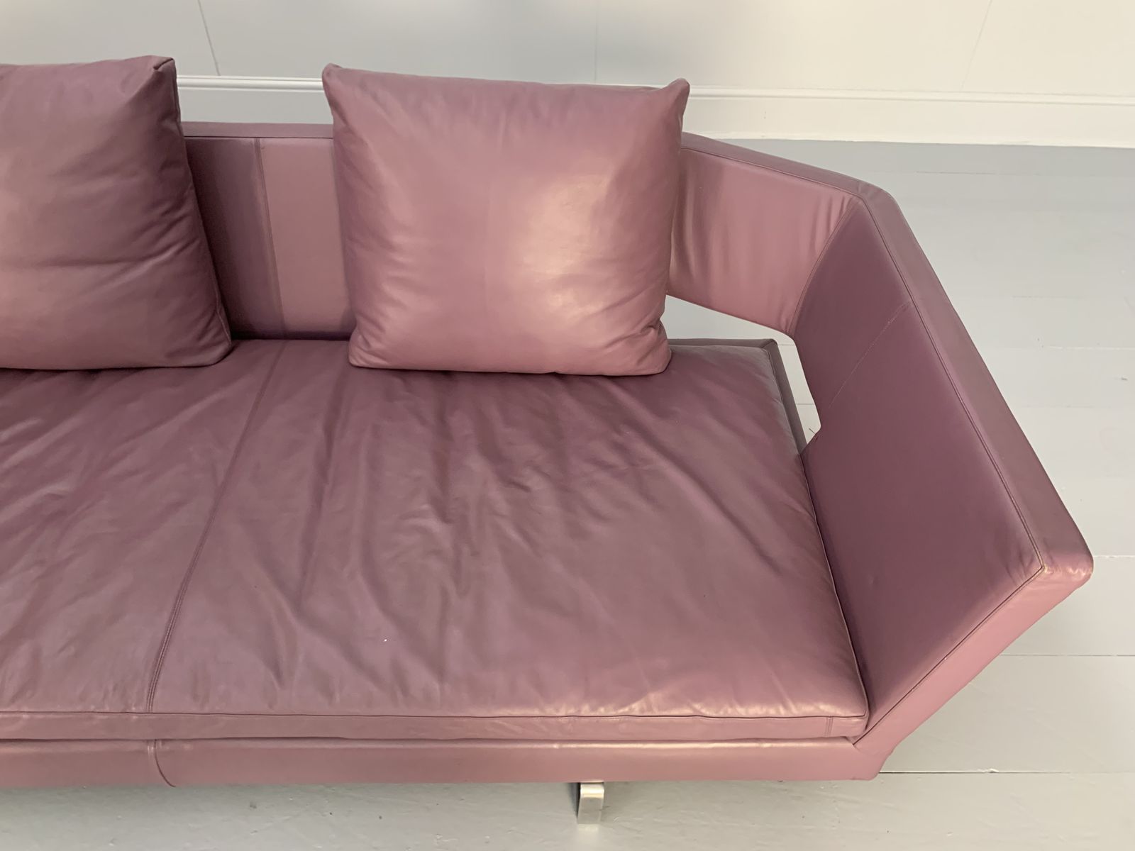 photo for sale B&B Italia “Arne” 6 Seat L Shape Sofa – In Mauve Pale Purple “Gamma” Leather