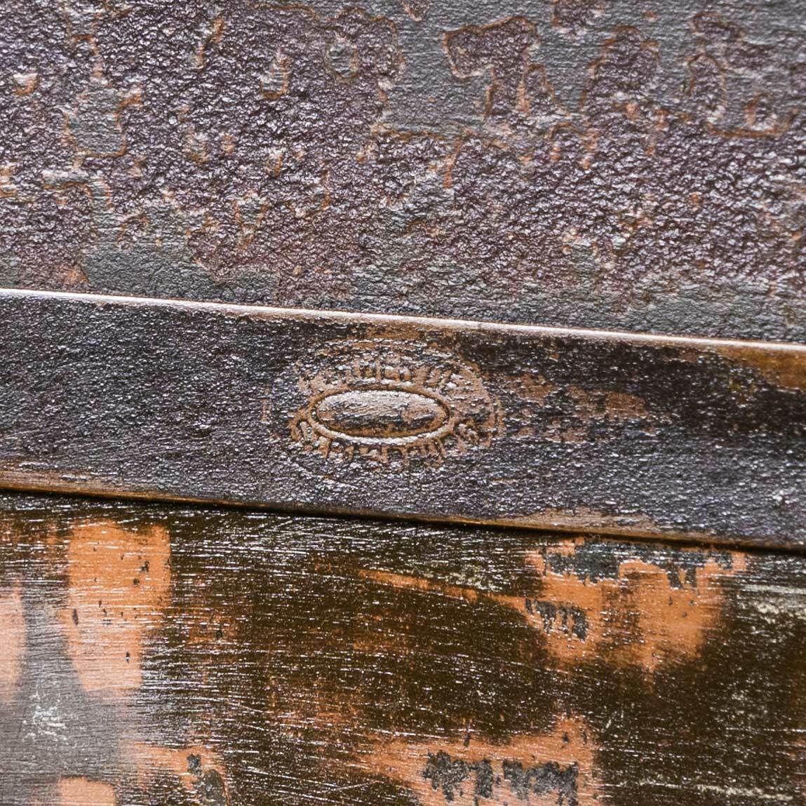 photo vinterior 1930’s Original Strafor Klappet Cabinet – Original Paint  Forge De Strasbourg