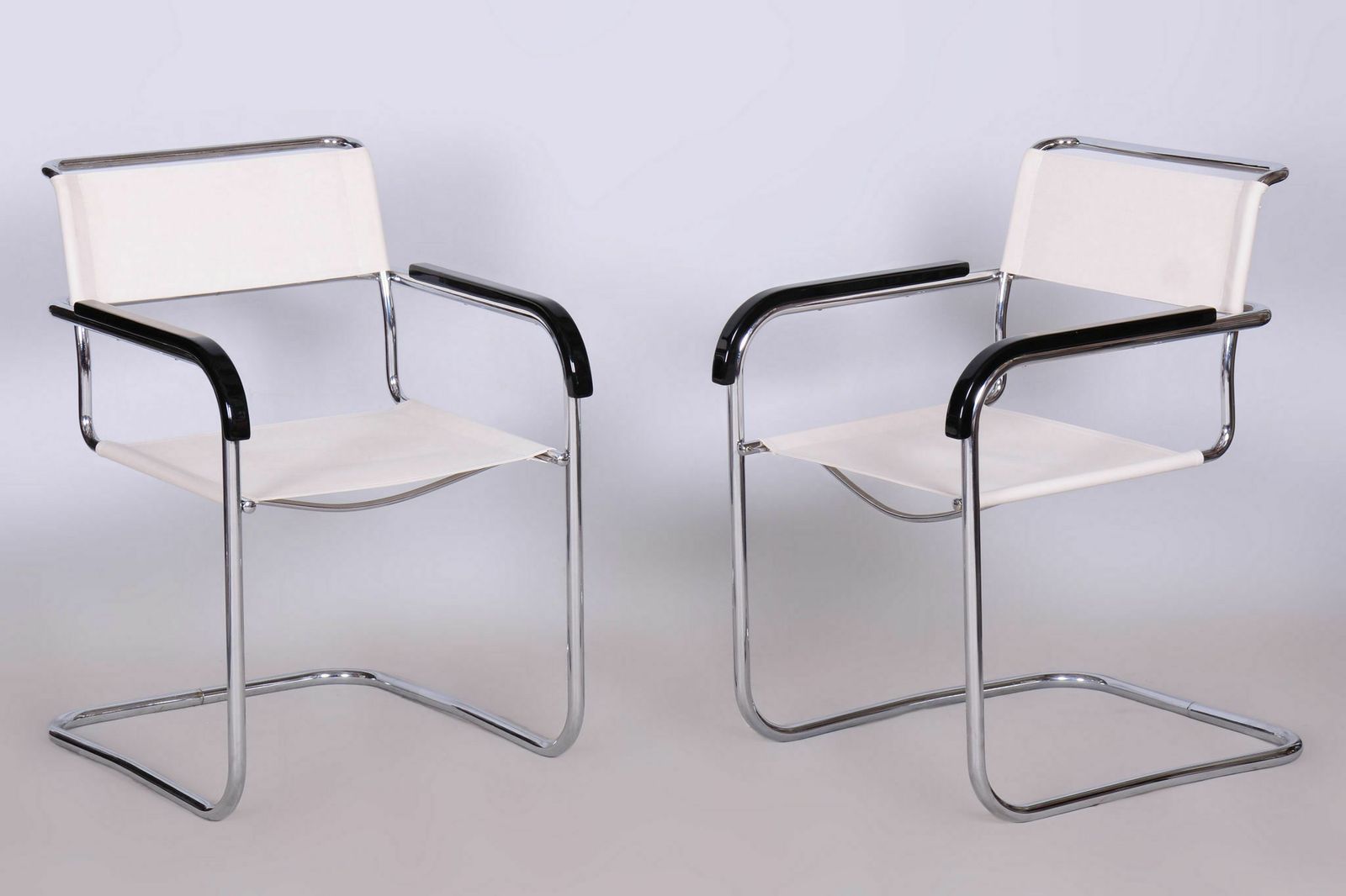 Restored Bauhaus Pair Of Armchairs, Thonet, Marcel Breuer, Chrome, Czechia, 1930s