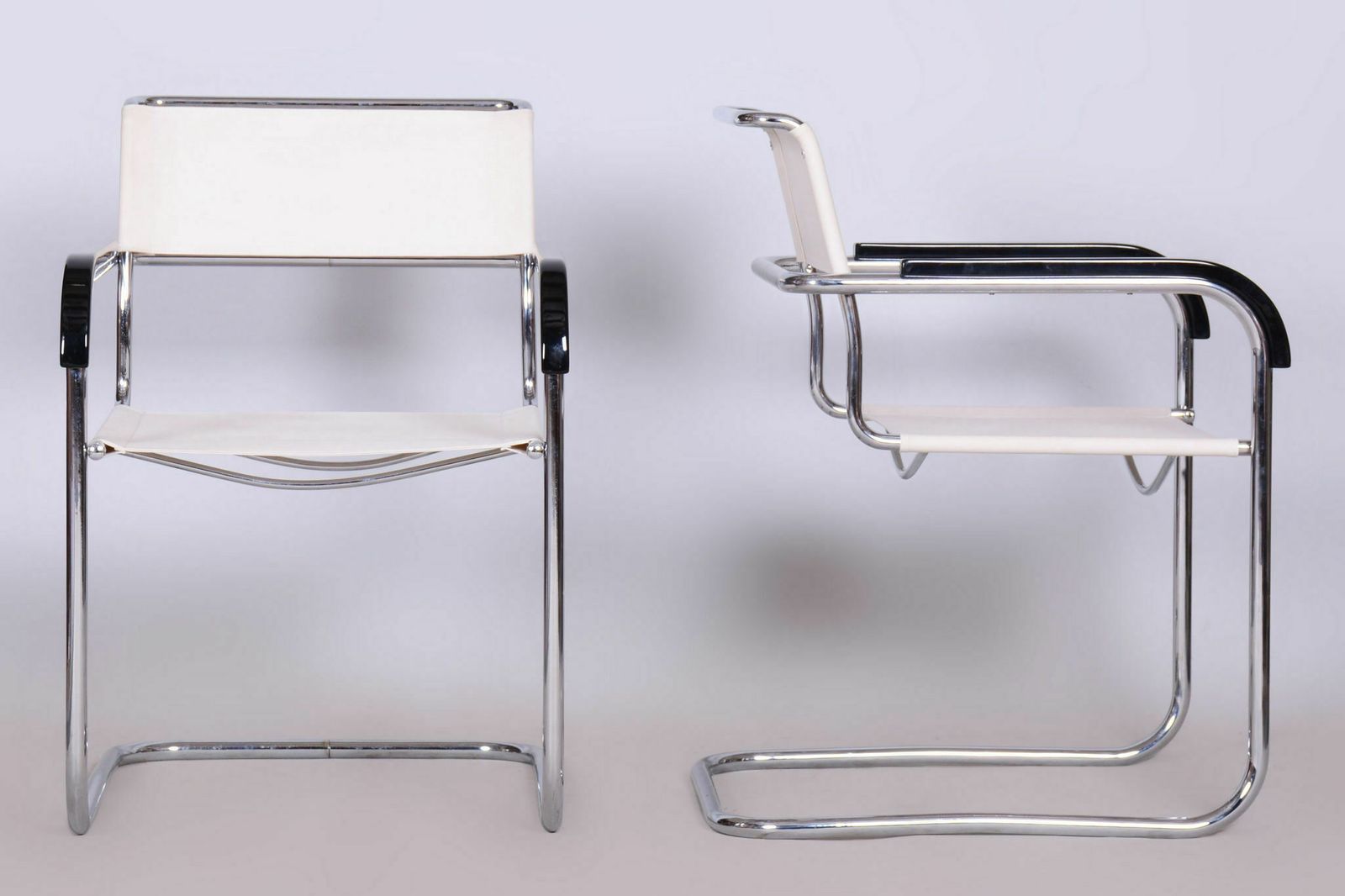 Restored Bauhaus Pair Of Armchairs, Thonet, Marcel Breuer, Chrome, Czechia, 1930s photo vintage