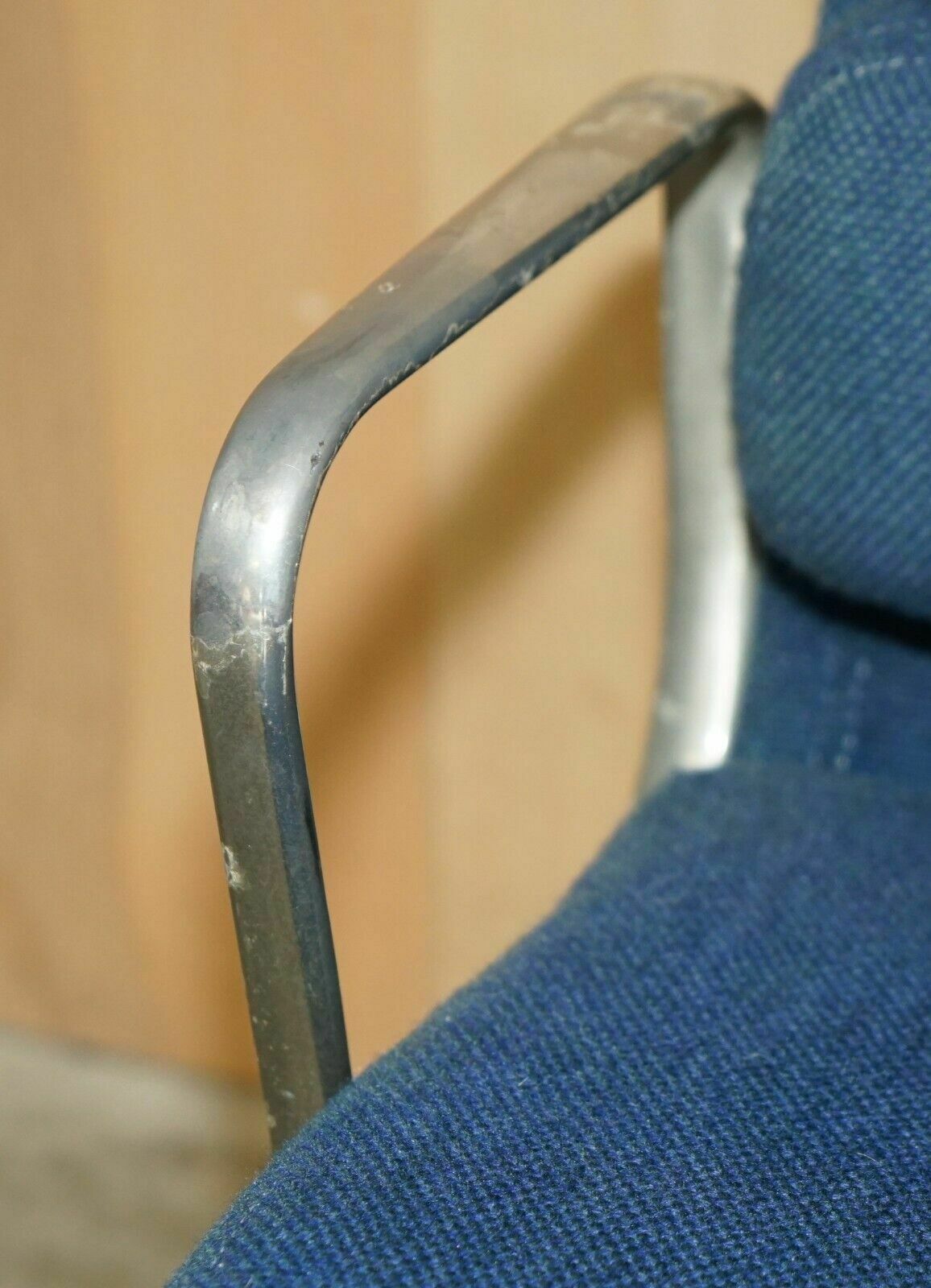 Rare Original Herman Miller Blue Linen Eames Ea217 Softpad Office Swivel Chair photo vintage