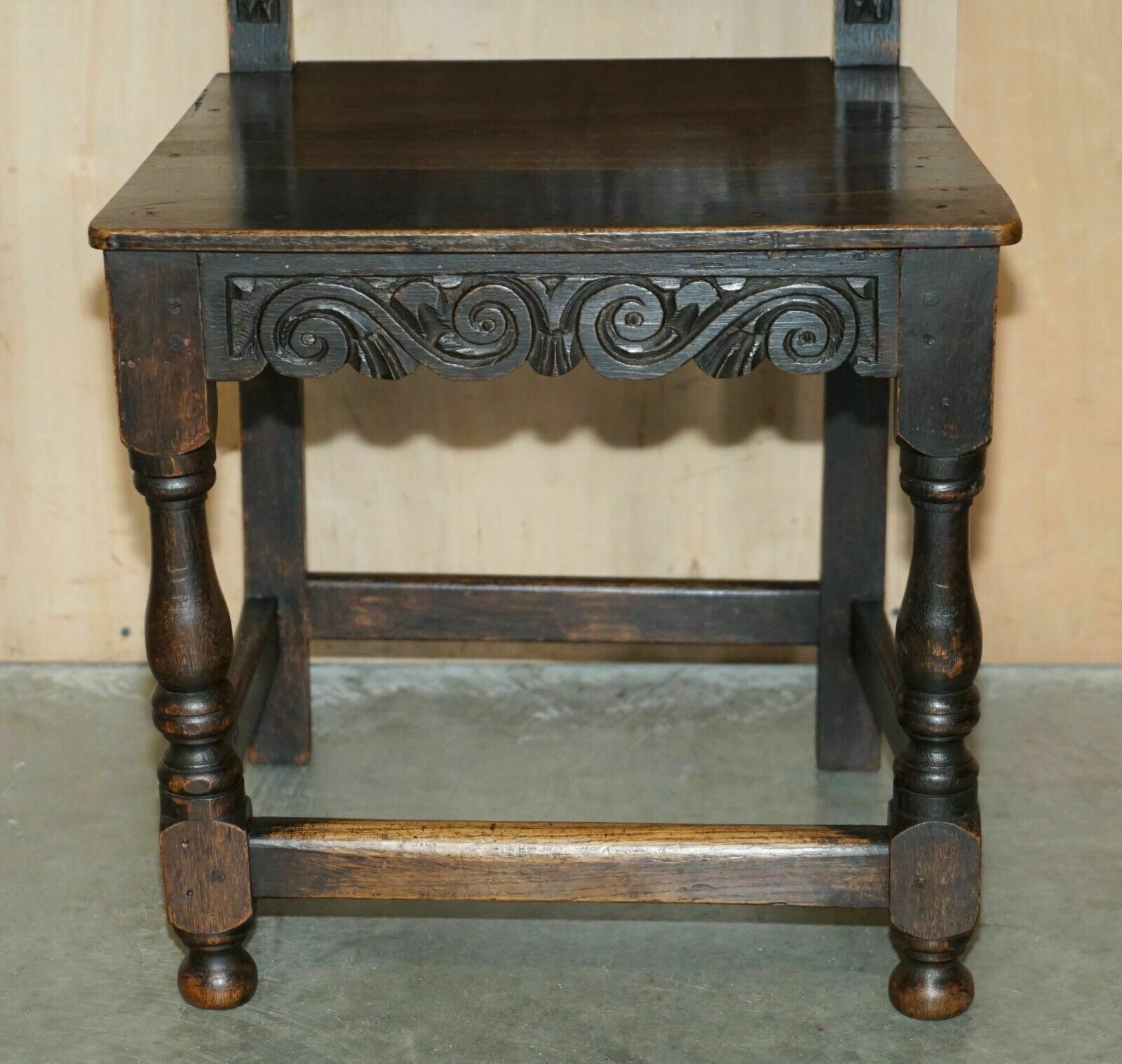 photo furniture Antique Pair Of 17th Century Jacobean English Oak Chairs From The Film Hellboy