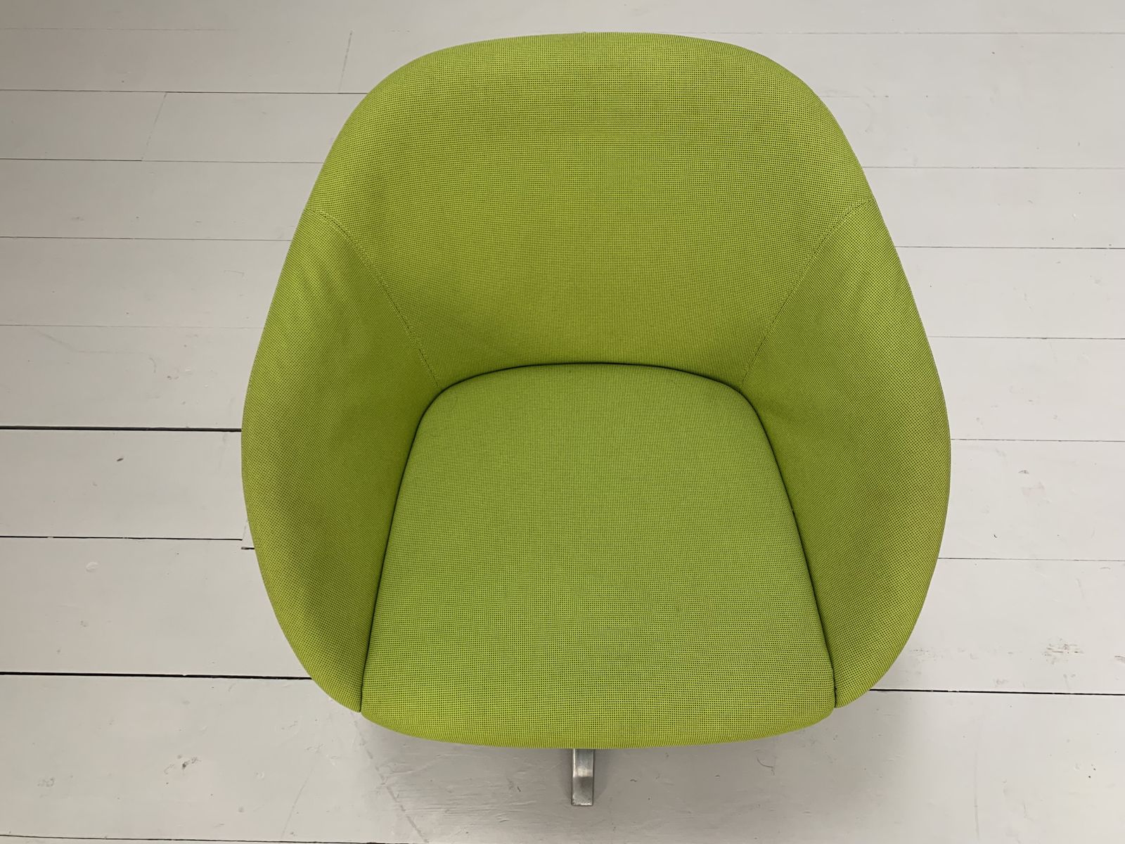 Walter Knoll “Turtle” Armchair – In Lime Green Fabric photo vinterior