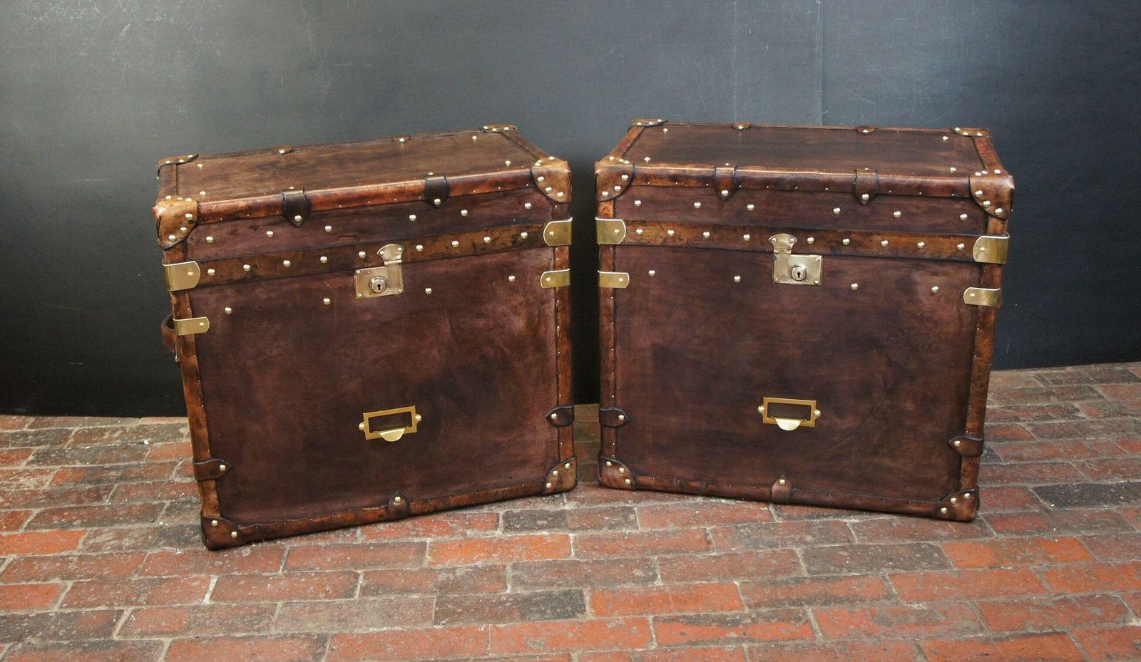 Real Leather Travel Trunks, End Table Trunks , Leather Chests , Room Decor , Home Furnishings photo buy