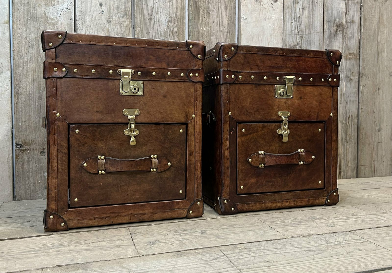 Pair Of Matching Hand Dyed Bridle Leather Occasional Side Table Trunks Vanities Night Stands Trunks Bedroom Furniture photo Furniture