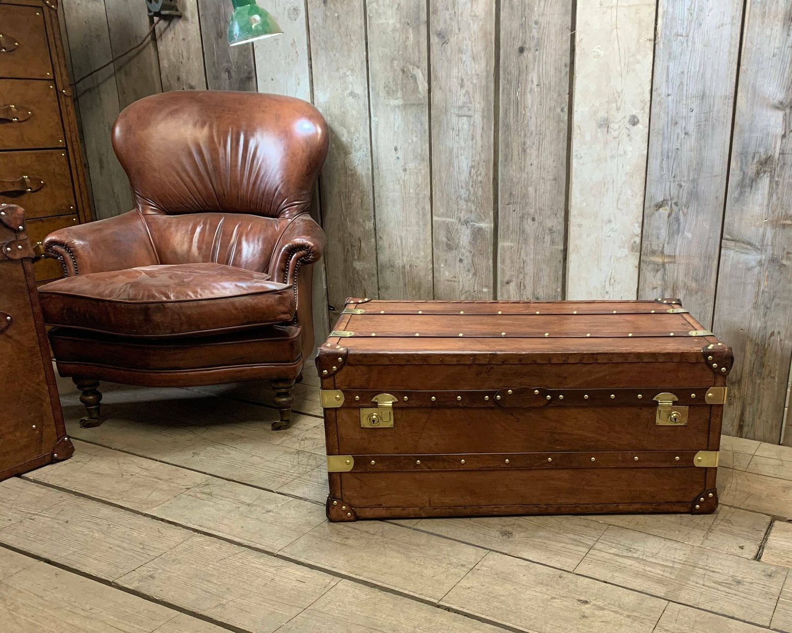Luxury Vintage Inspired Leather Coffee Table Trunk Home Decor Living Room Furniture