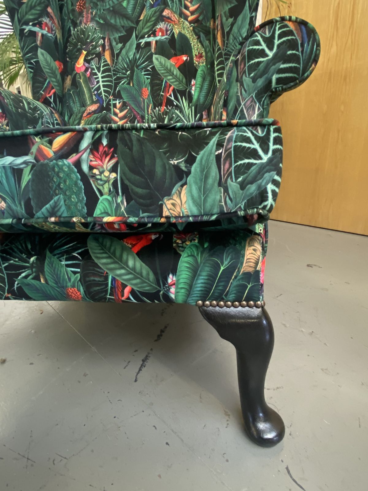 Refurbished Parker Knoll, 720.  Tropical Velvet photo furniture