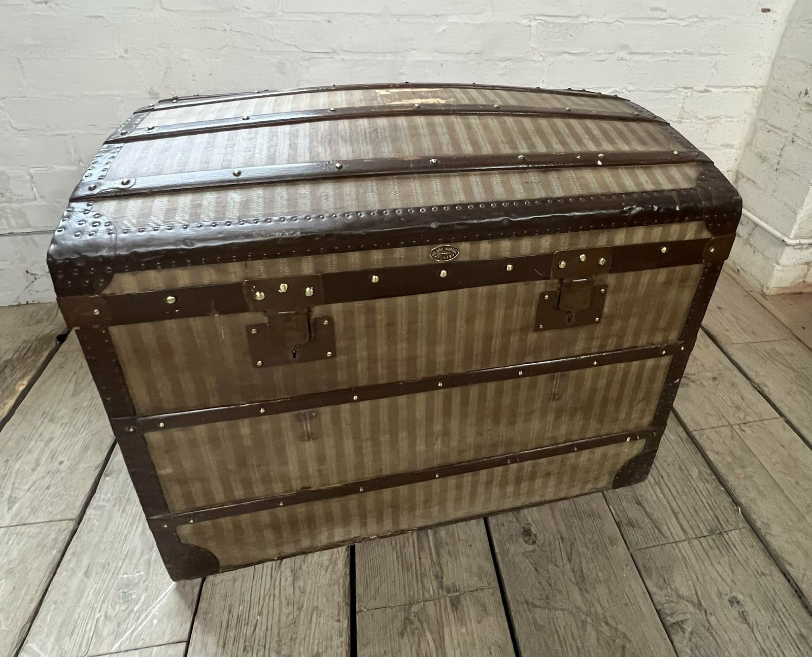Antique Woven Fabric Steamer Trunk, Travel Chest , Room Decor , Home Interiors photo vinterior