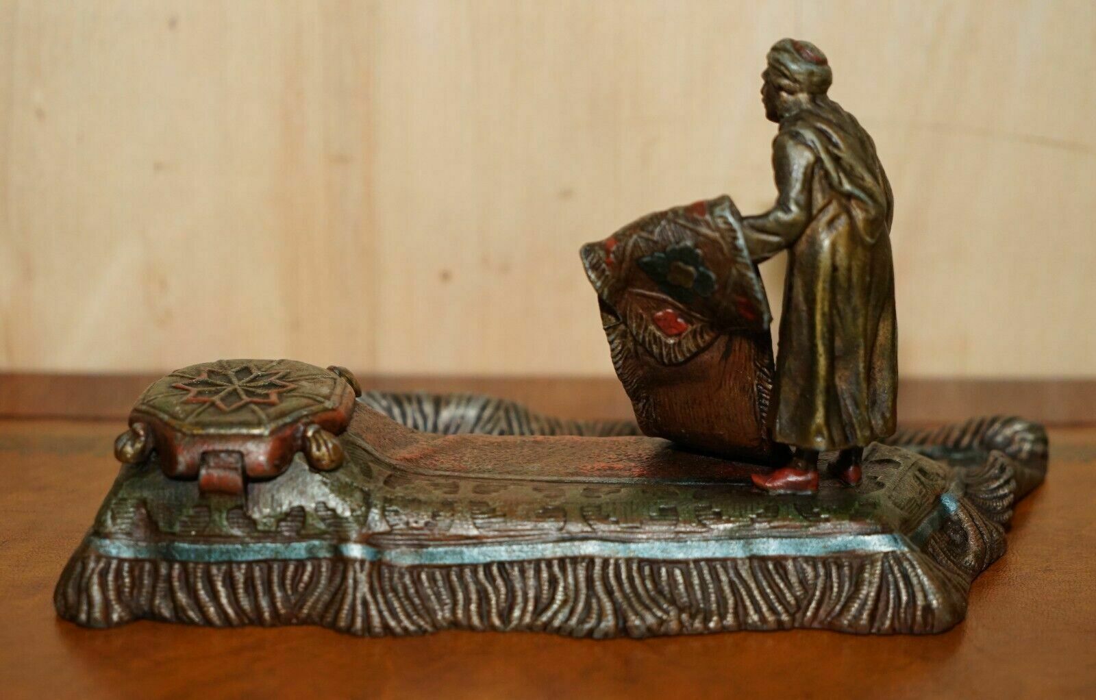 photo vinterior Austrian Cold Painted Bronzed Carpet Seller Ink Stand After Franz Bergman