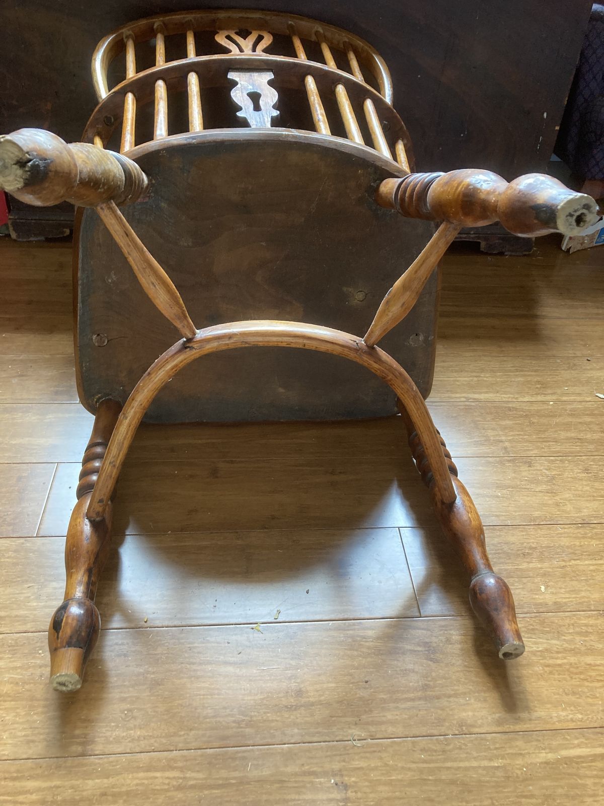 Elm Cow Horn Stretcher Windsor Style Chair photo vintage