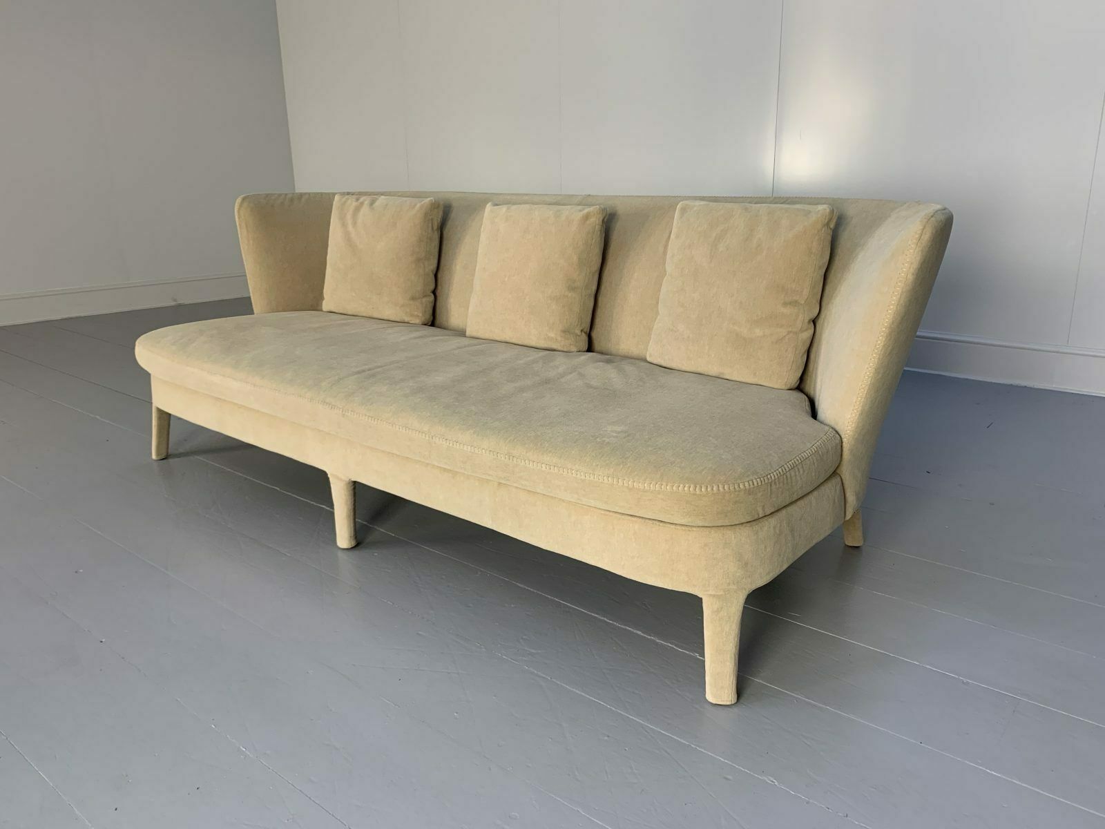 B&B Italia Sofa – “Maxalto Febo” 3 Seat – In Ivory Cream Velvet photo furniture