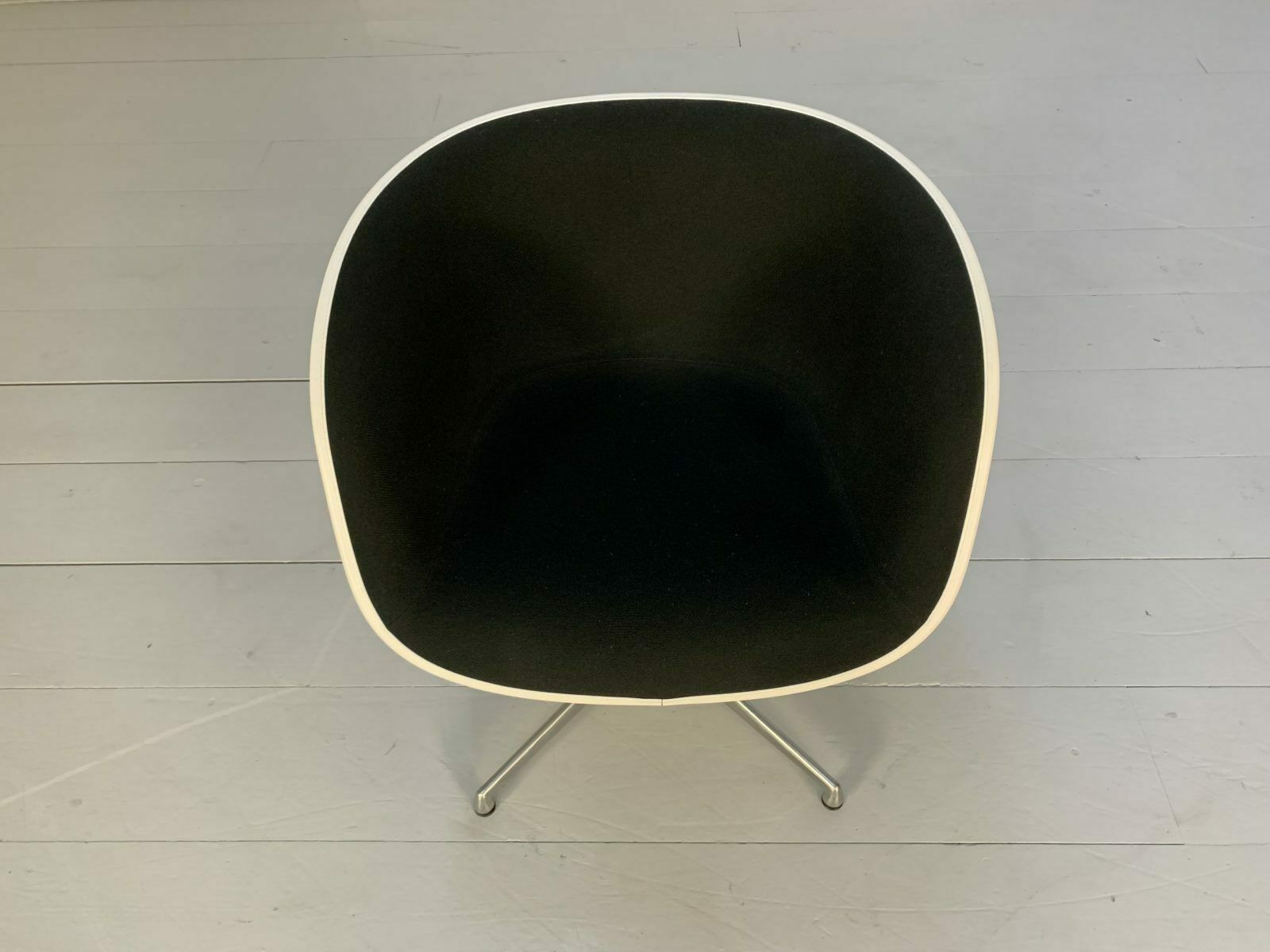 Vitra “La Fonda” Eames Chair & Marble Table – In Black Hopsack photo vintage