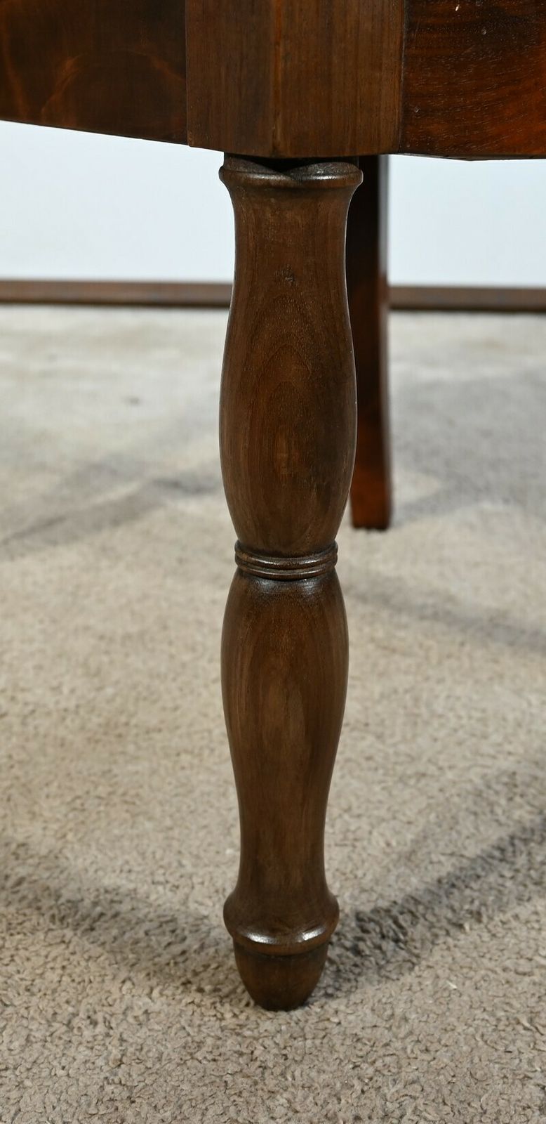 photo vintage Suite Of 4 Gondola Chairs In Cuban Mahogany, Restoration Period – Early 19th Century