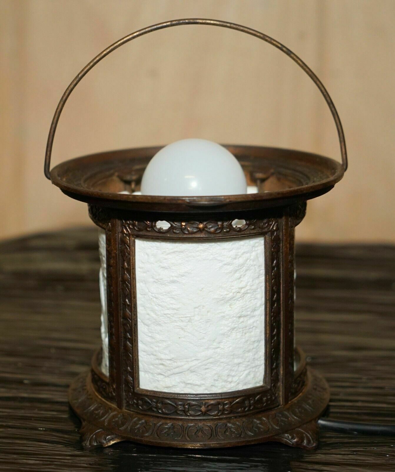photo vintage Antique Roman Grand Tour Bronzed Candle Lamp Restored To Use As A Table Lamp