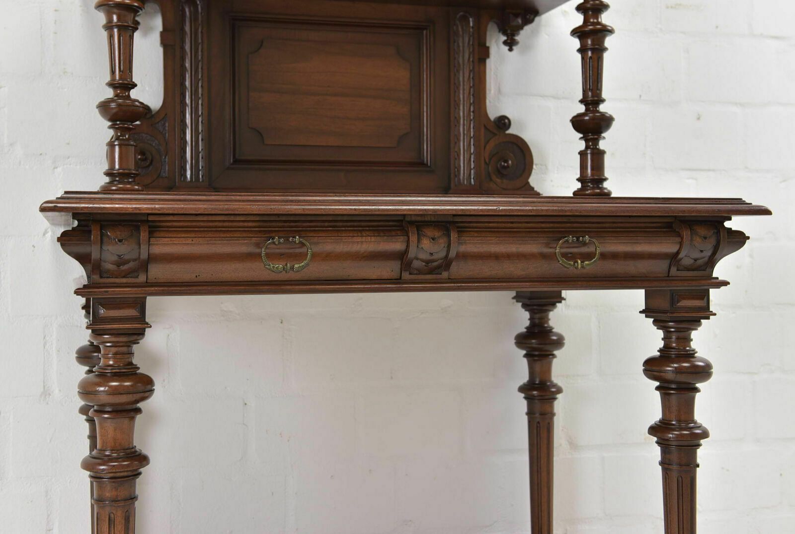 photo furniture Antique Console Table Restored Wilhelminian Style Walnut Sideboard Wall Table Secretary
