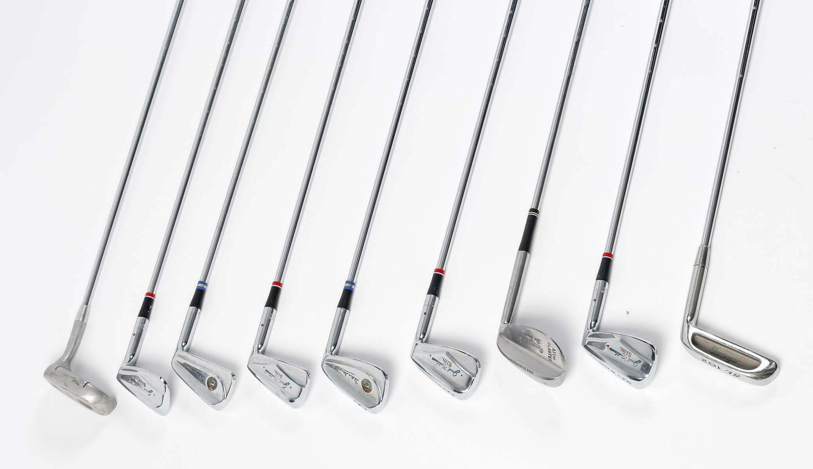 Suite Of 9 Golf Clubs From The 1960s. photo 2304.0
