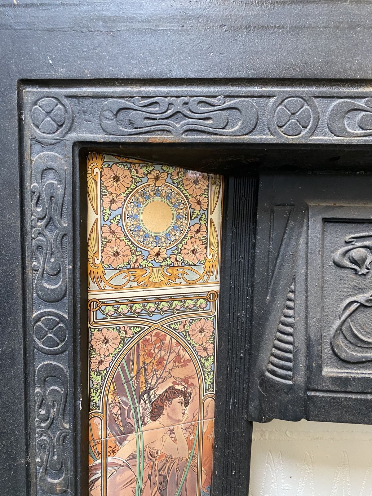 Art Nouveau Fire Place photo 300.0