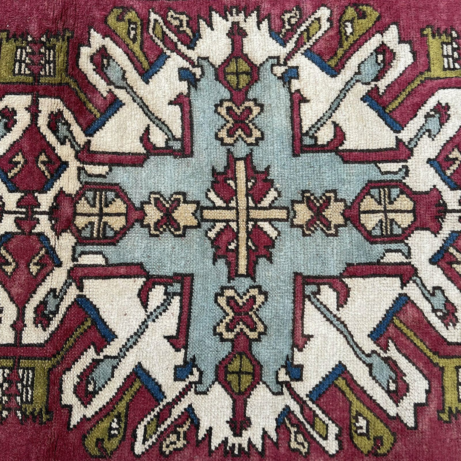 Antique Turkish Kars Kazak Rug, 180x 126 Cm photo vinterior