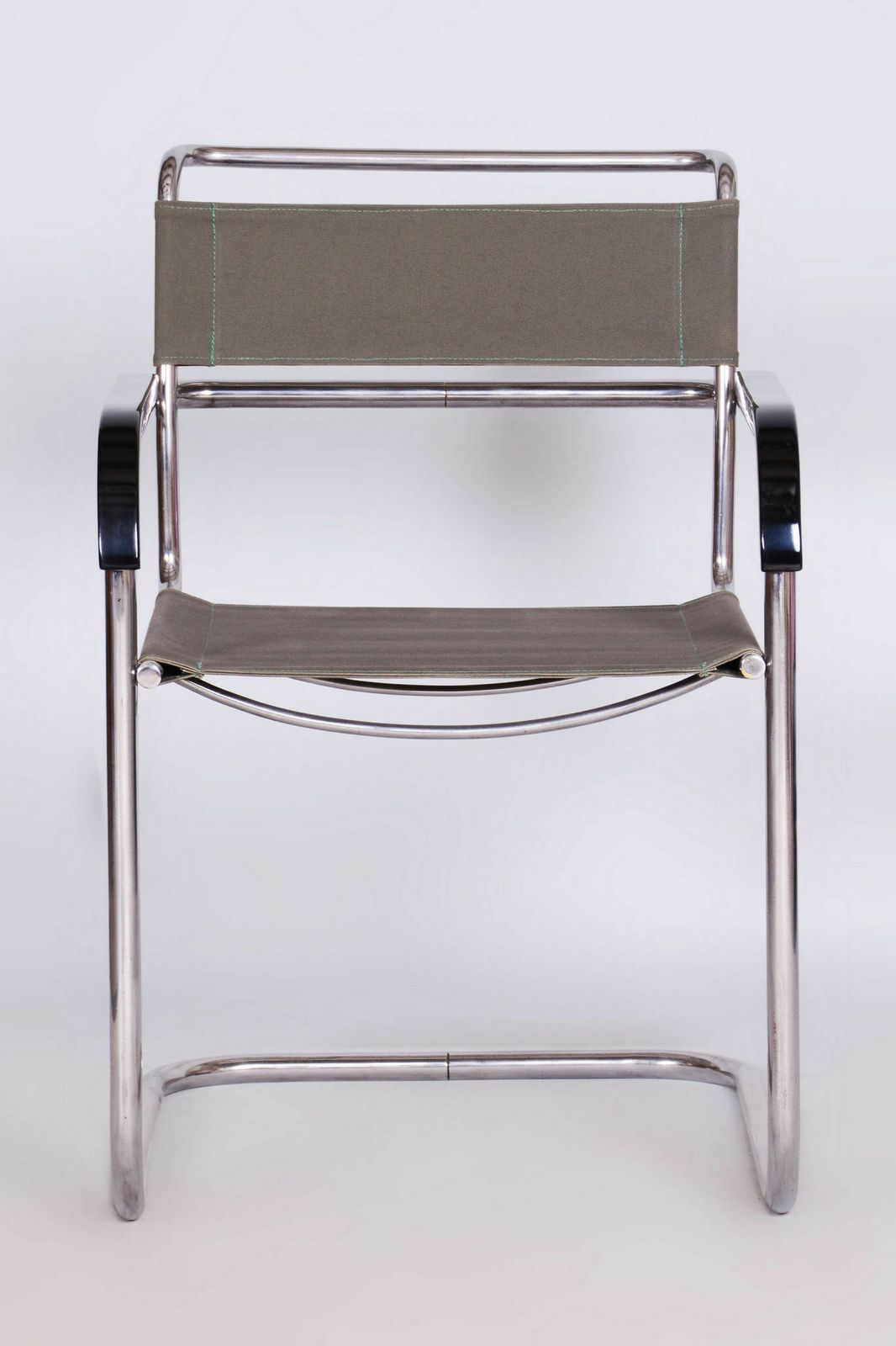 Restored Bauhaus Armchair, Marcel Breuer, Thonet, Chrome, Czechia, 1930s photo vinterior