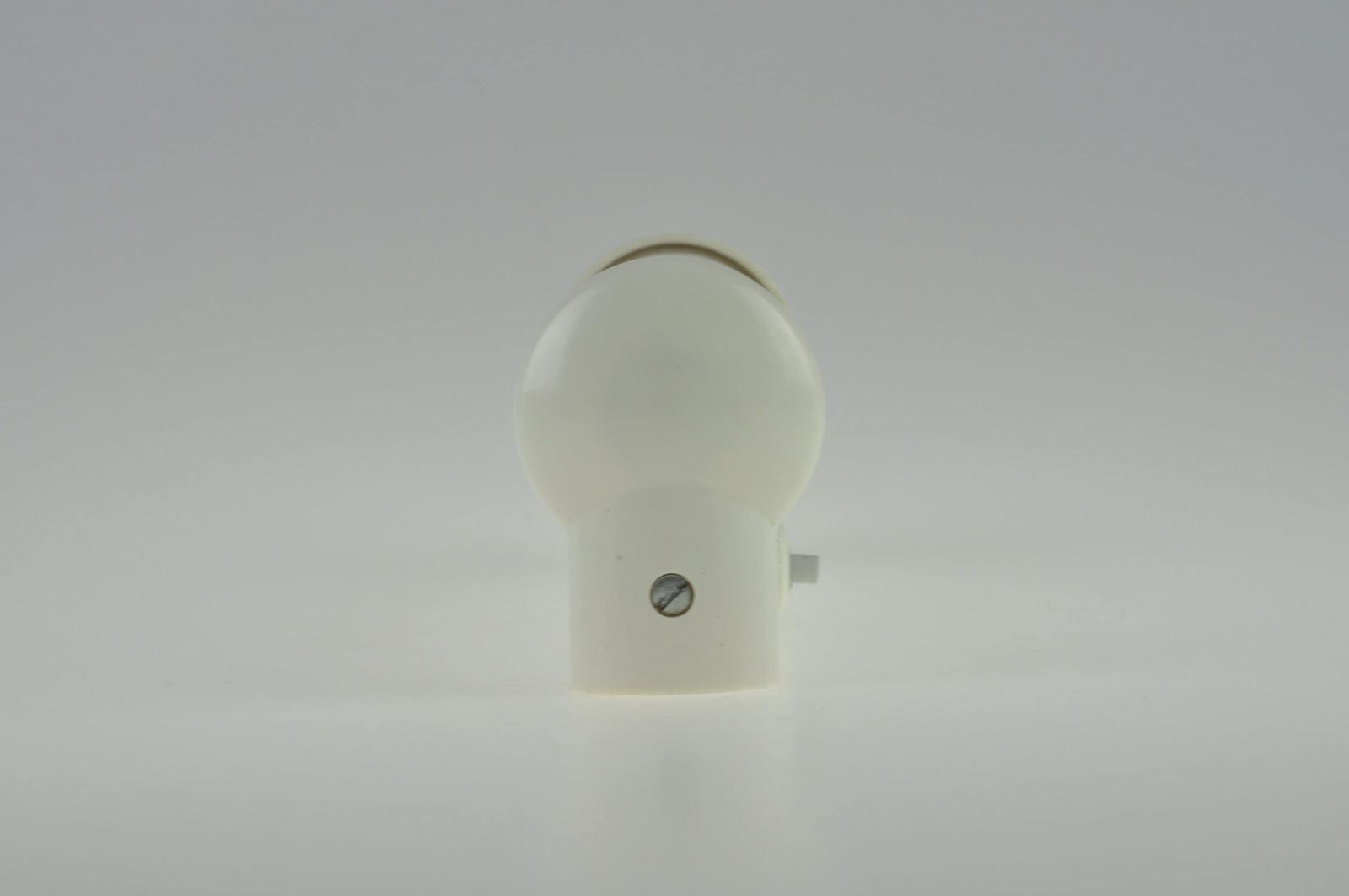 Bauhaus Bakelite Lamp, Mid Century Lamp, Wall Lamp, Wall Light, Industrial Lamp, Idustrial Lighting, Retro Lamp photo buy