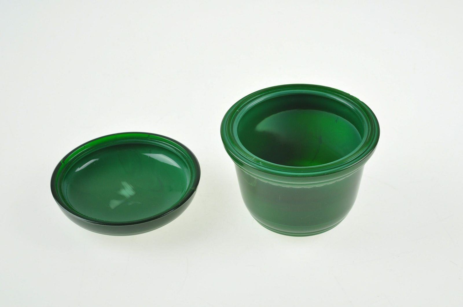 Malachite Trinket Box With Floral Theme, Art Deco Box, Malachite Box, Malachite Bowl, Trinket Box, Trinket Bowl, Malachite Glass, Malachite photo vinterior