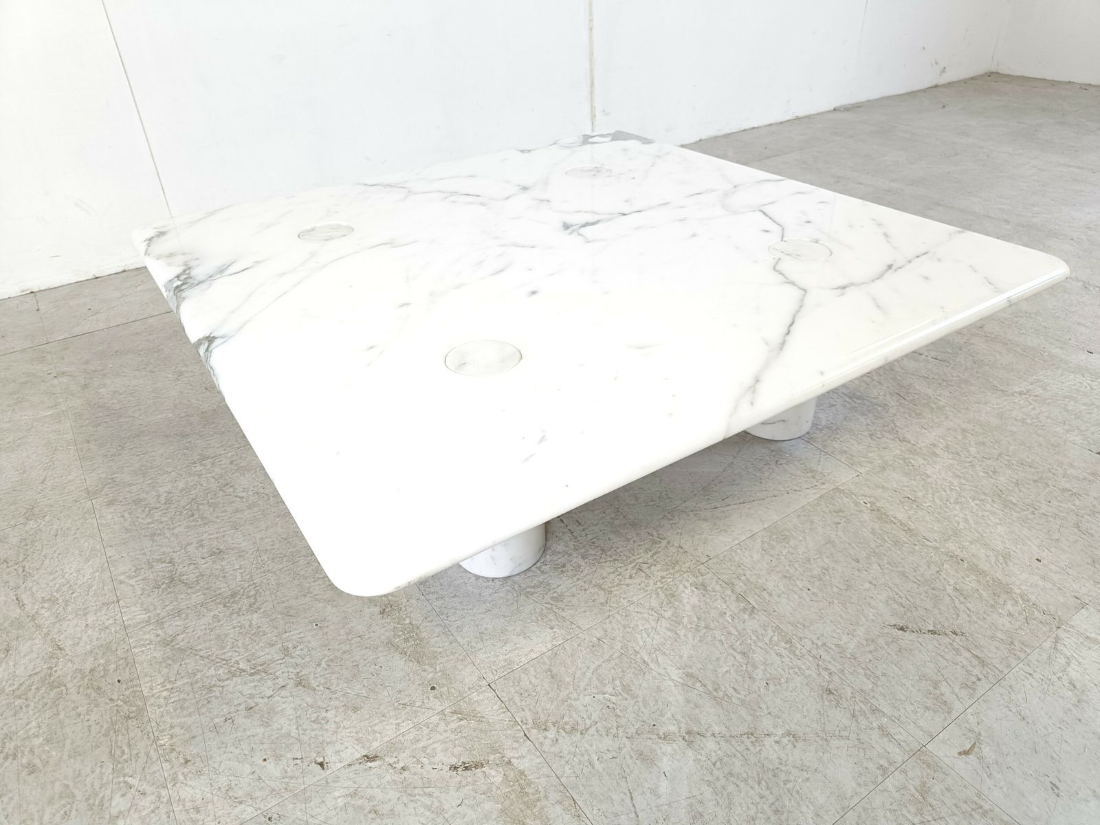 photo for sale Angelo Mangiarotti Carrara Marble Coffee Table For Up&Up, Italy