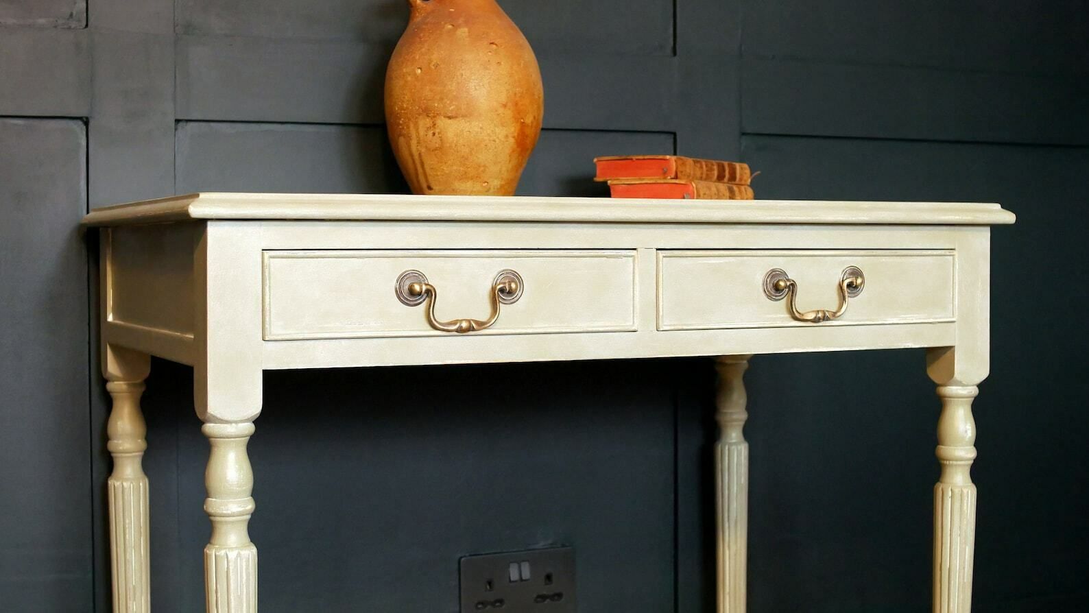 photo furniture Vintage Desk Sideboard Console Hall Table Painted Grey Upcycled Furniture Shabby Chic
