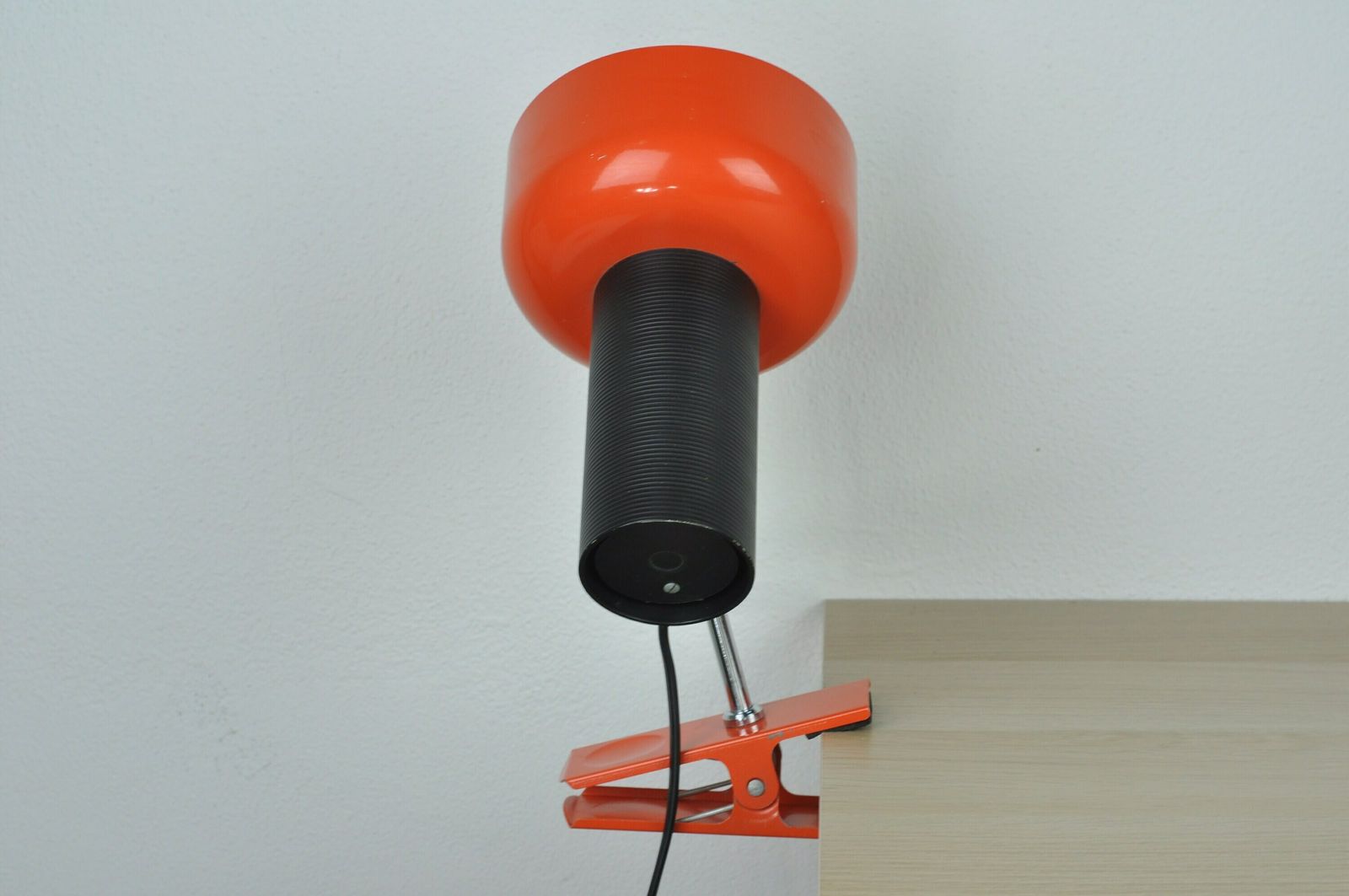 Mid Century Desk Lamp, Metal Lamp, Desk Metal Lamp, Table Lamp, Desk Lamp, Bedside Lamp, Mid Century Lamp, Orange Lamp, Table Light photo vinterior