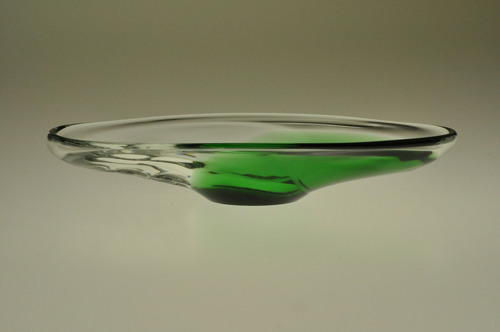 Ladislav Palecek Skrdlovice Glass Bowl, Glass Bowl, Vintage Glass, Vintage Bowl, Antique Glass, Czech Glass, Art Glass Bowl, Bowl photo vinterior