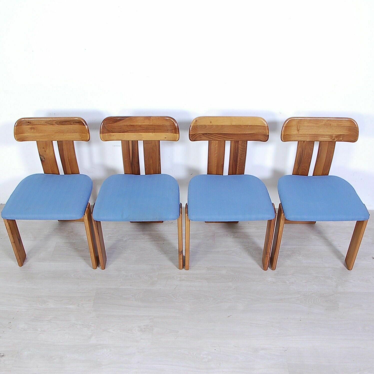 Set Of 4 Walnut Chairs, Marengo Series, Designed By Tarcisio Colzani For Mobilgirgi, 1970s photo Furniture