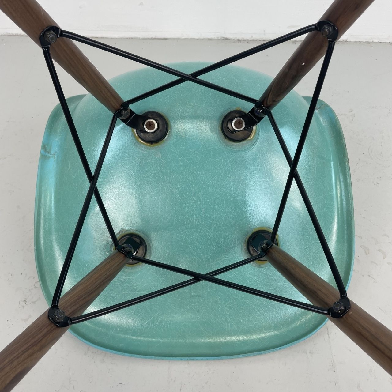 Eames Herman Miller Dsw Side Chair In Turquoise Blue photo vinterior