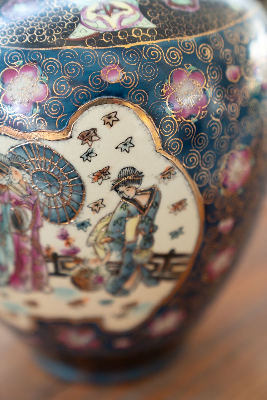 photo furniture Japanese Porcelain Vases, Meiji Period, 19th Century Oriental Porcelain Art, Set Of 2
