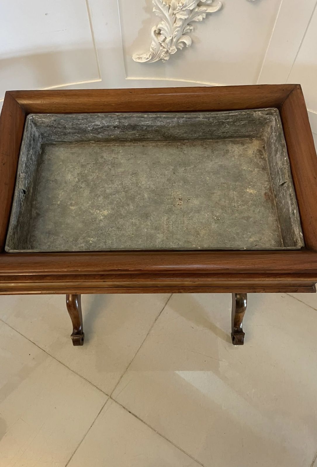 photo furniture Unusual Antique 19th Century Quality Burr Walnut Jardiniere Table
