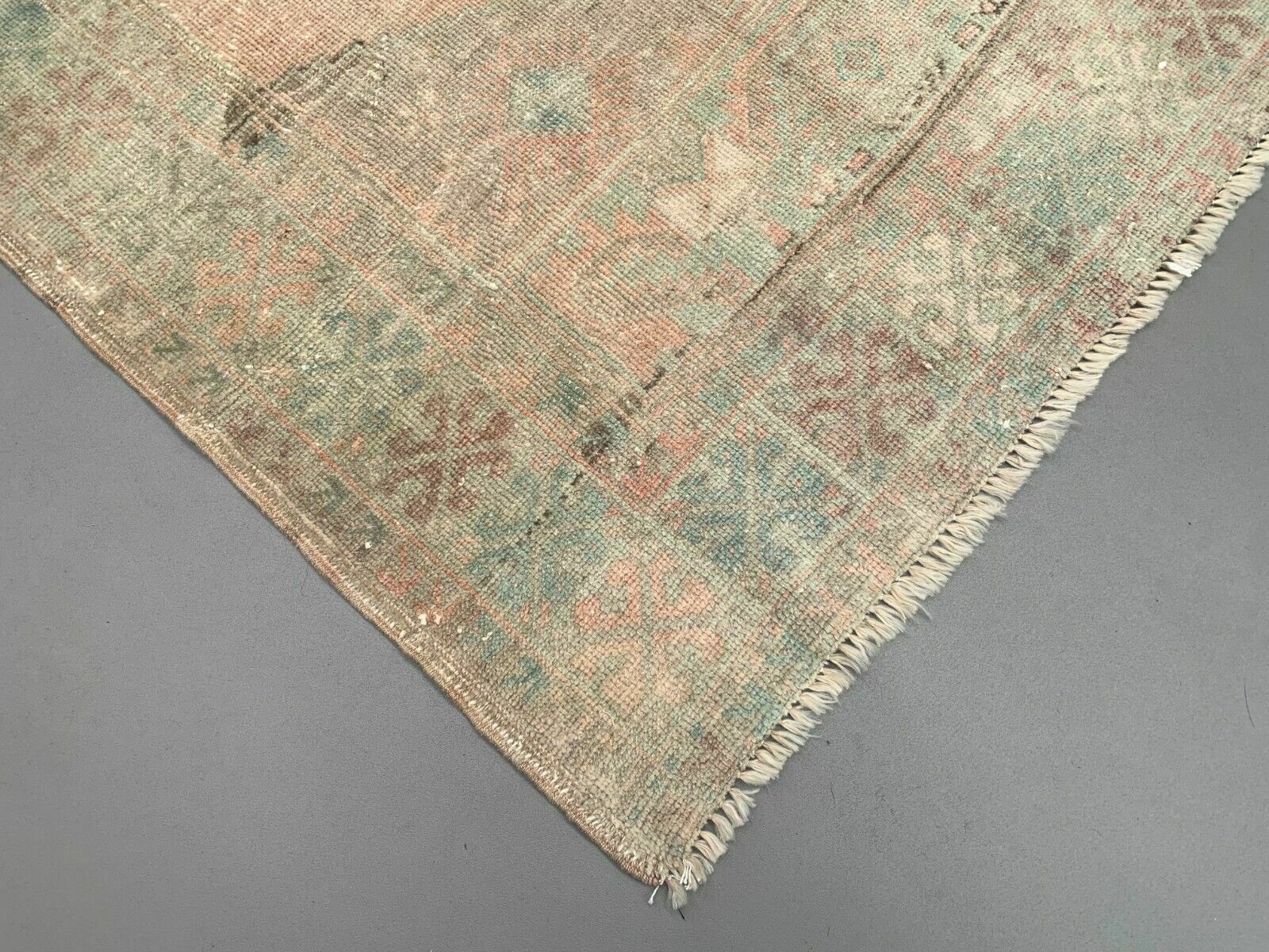 Shabby Turkish Oushak Rug 184x108 Cm Vintage Carpet Ushak Region Medium photo vinterior