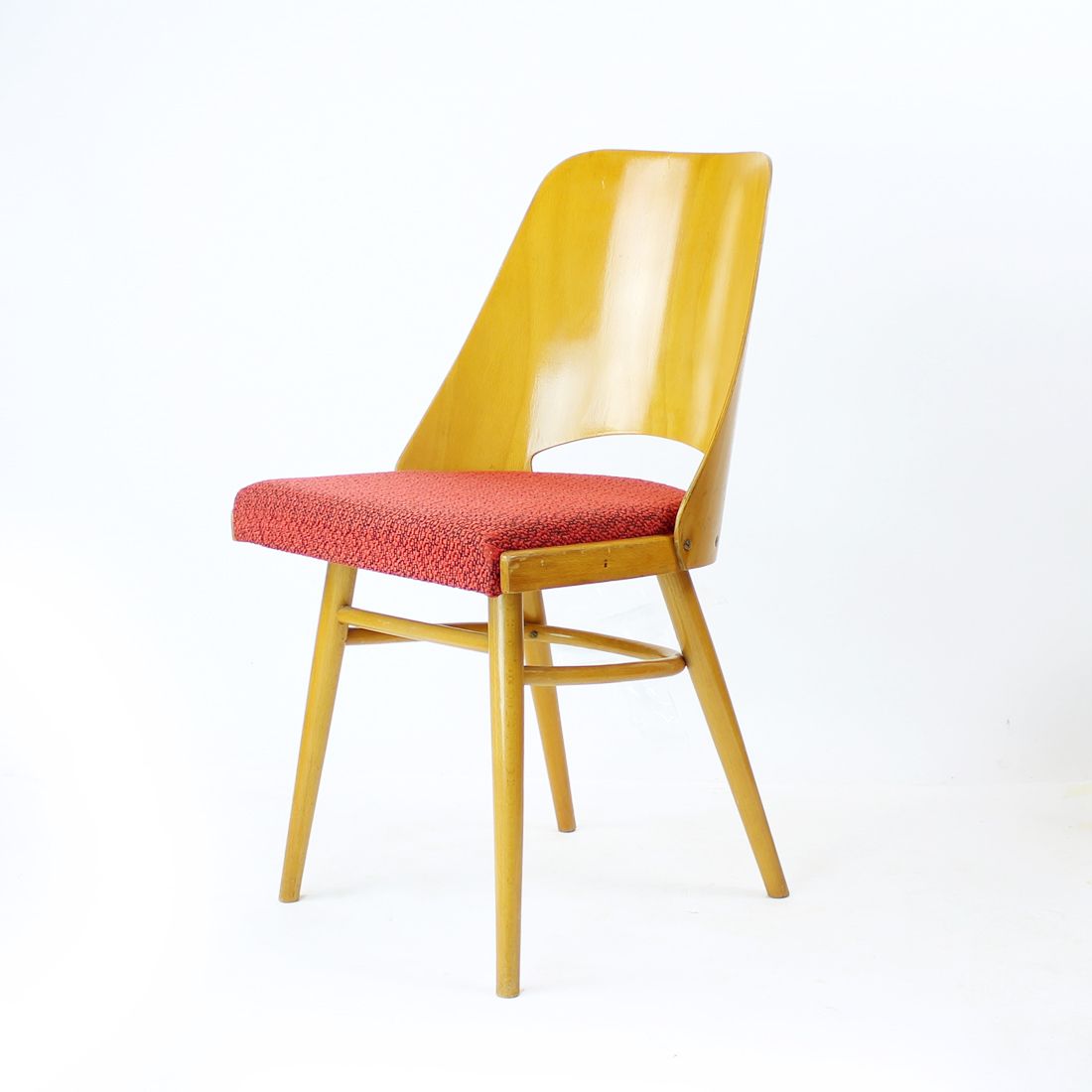 Set Of Four Mid Century Modern Beech Chairs By Oswald Haerdtl For Thonet, 1960s photo for sale