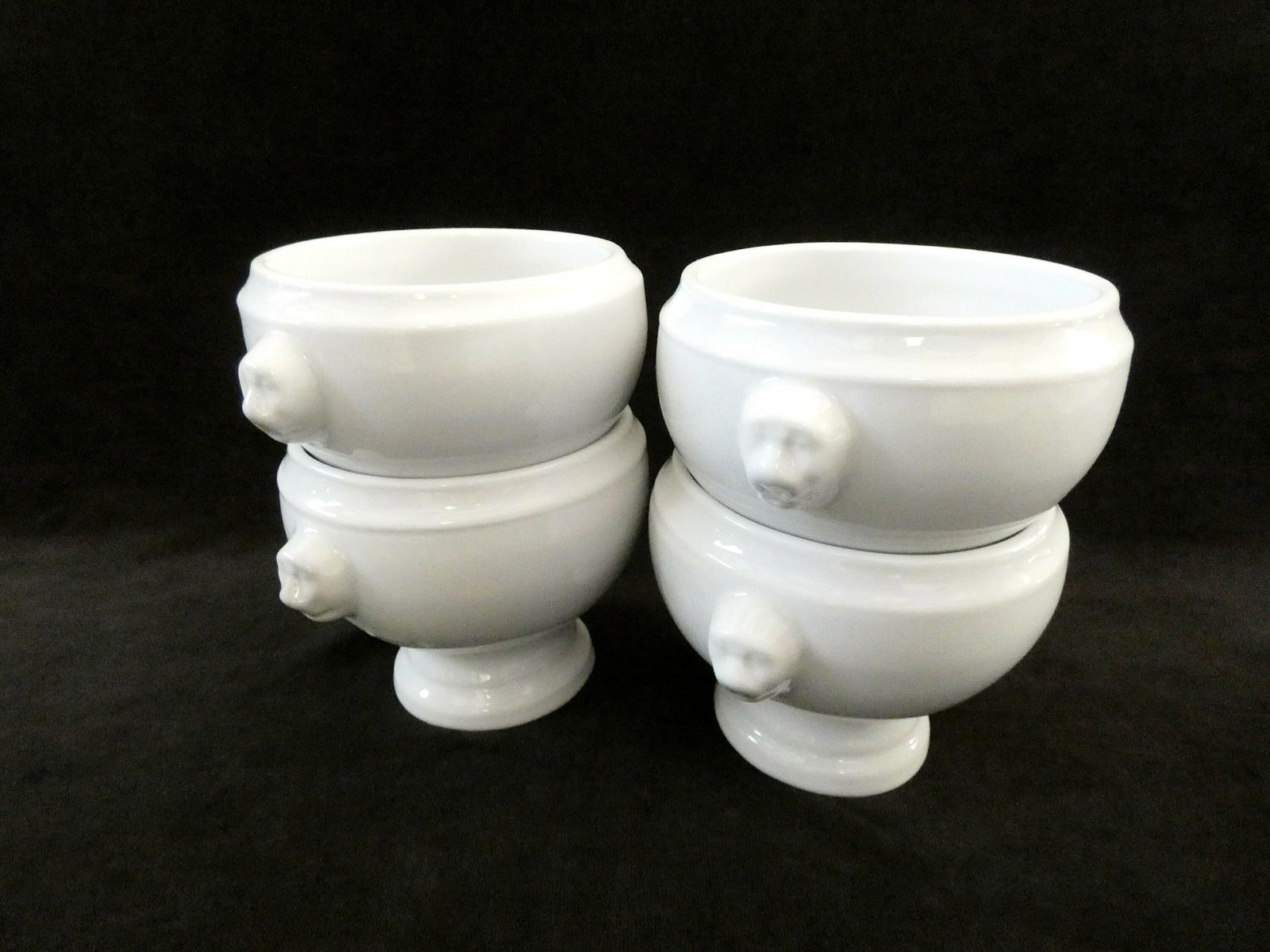 4 Vintage White Porcelain Bowls French Onion Soup Lion Head Handles Retro Pedestal Bowls photo vintage