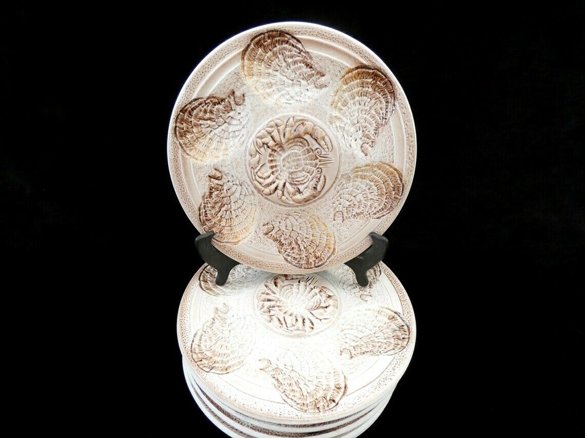 photo furniture 6 Digoin Sarreguemines Oyster Plates, Vintage French Oyster Platters, Majolica Pottery Sarreguemines Oyster Plates, France 60s