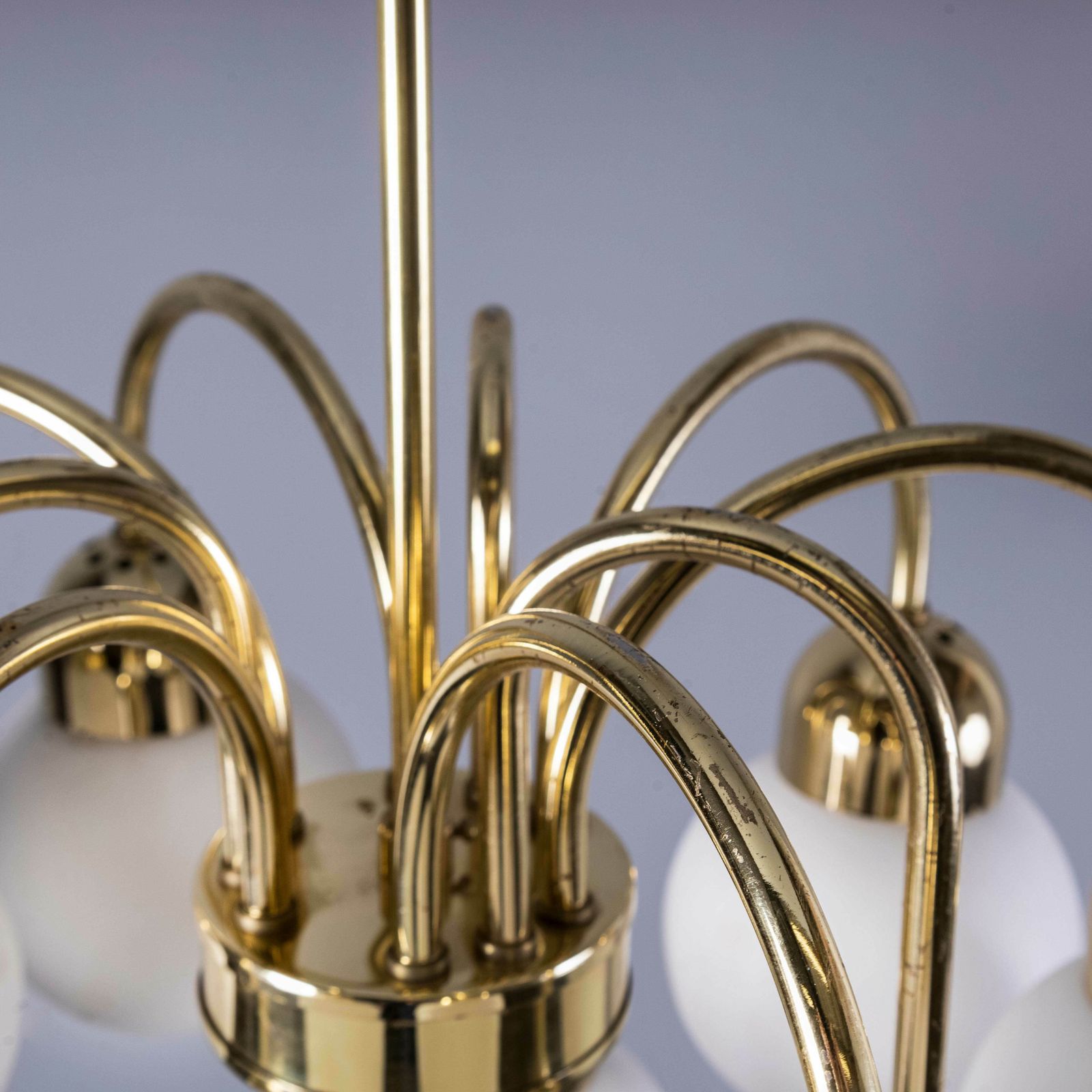 photo furniture 1950’s Original Brass And Opal Globe Pendant Chandelier