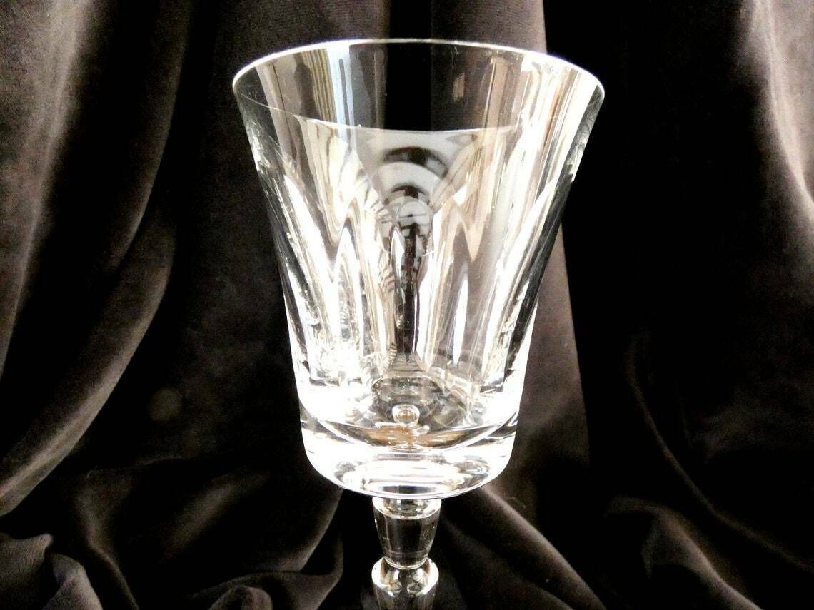 photo furniture Val St Lambert Crystal, Belgisch Kristallen Wijnglas, Kristallen Glaswerk, Val St Lambert België, Vintage Kristallen Glas