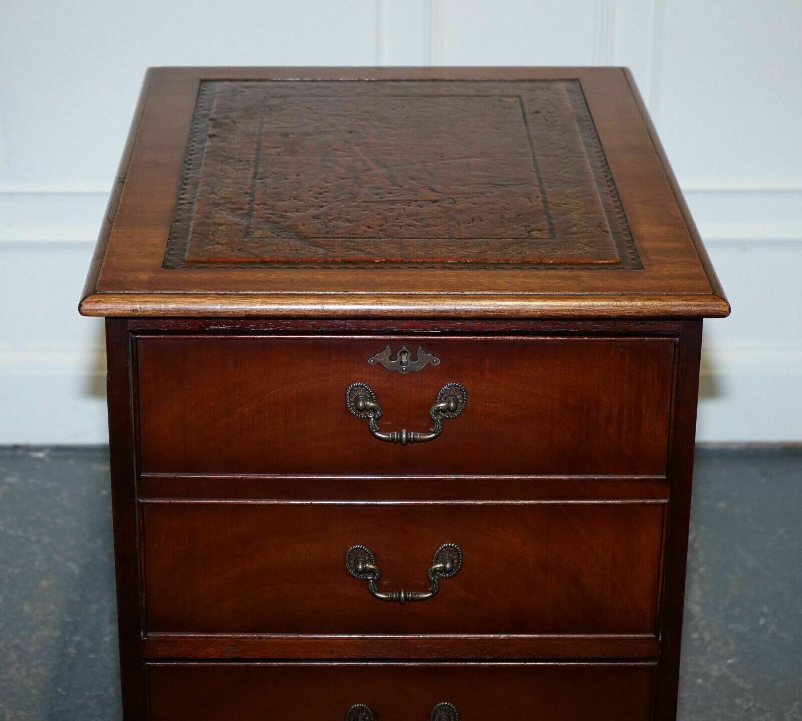 Mahogany Gold Embossed Brown Leather Top Filling Cabinet photo 650.0