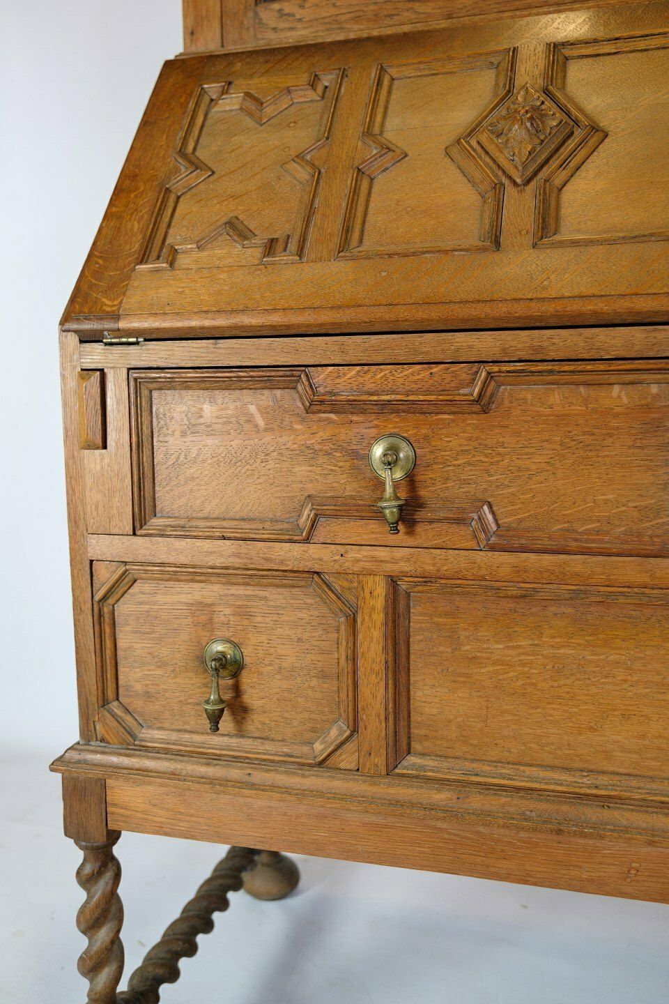 Chatol With Upper Cabinet In Oak, England From 1890s photo for sale
