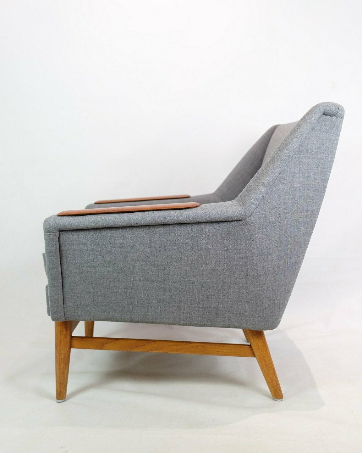 Armchair In Oak & Teak, Danish Design From 1960s photo vinterior