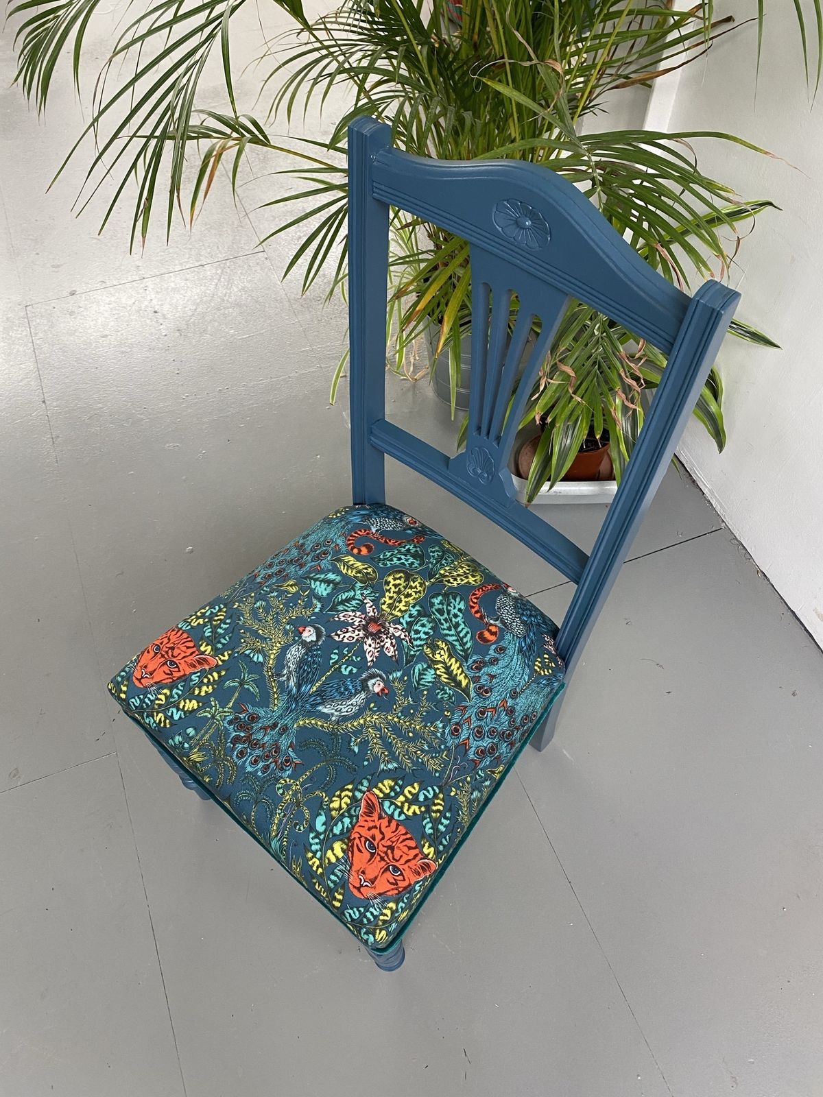 Georgian Dining Chairs, Traditionally Reupholstered And Revamped photo buy