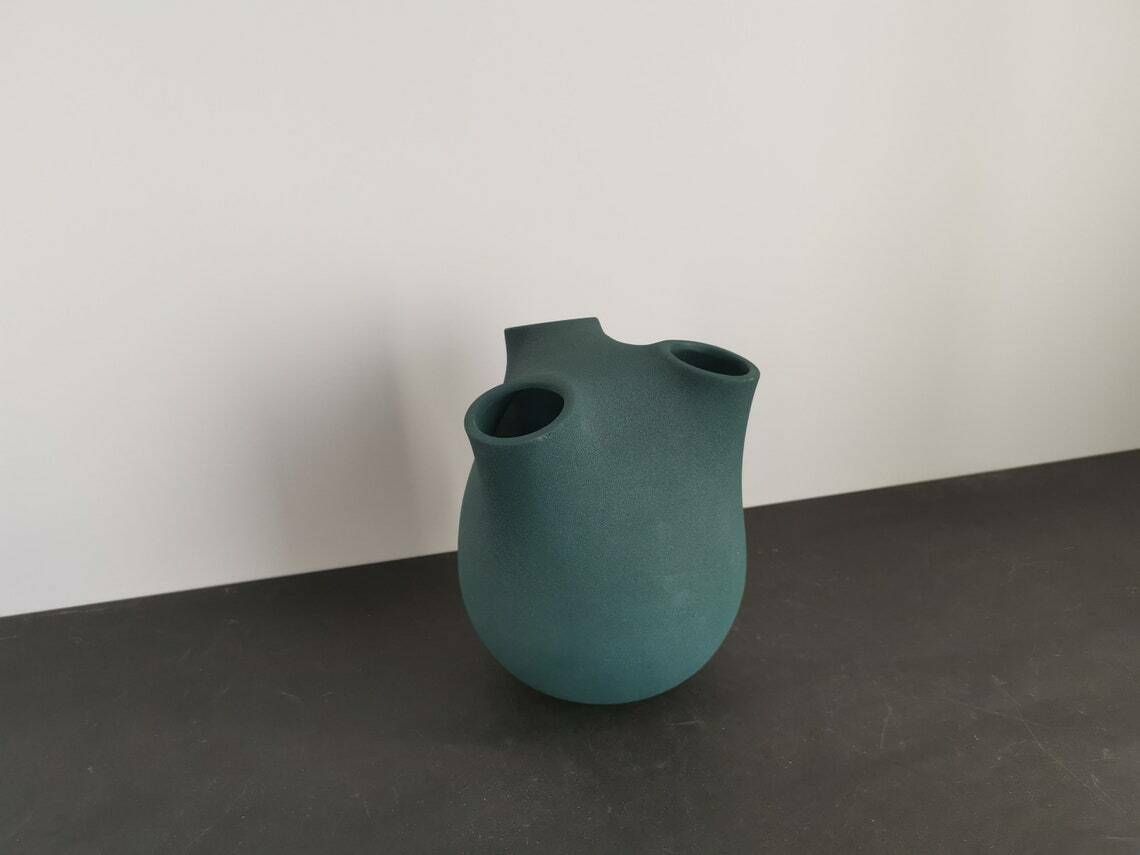 Contemporary Ceramic Vase, Asymmetrical Free Form / Organic Forms / Contemporary Ceramics photo 239.0