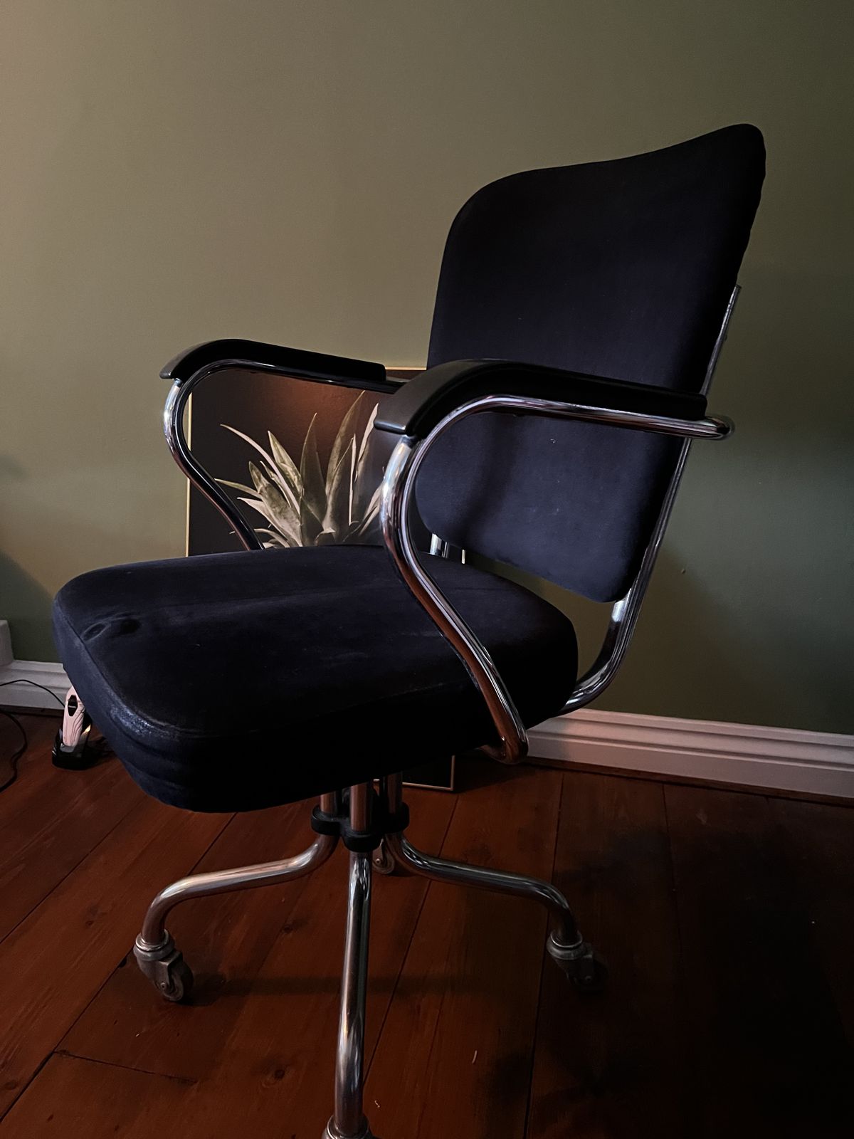 Beautiful Tuned Aluminium Rolling Bureau Chair By Thonet. Very Rare. photo furniture