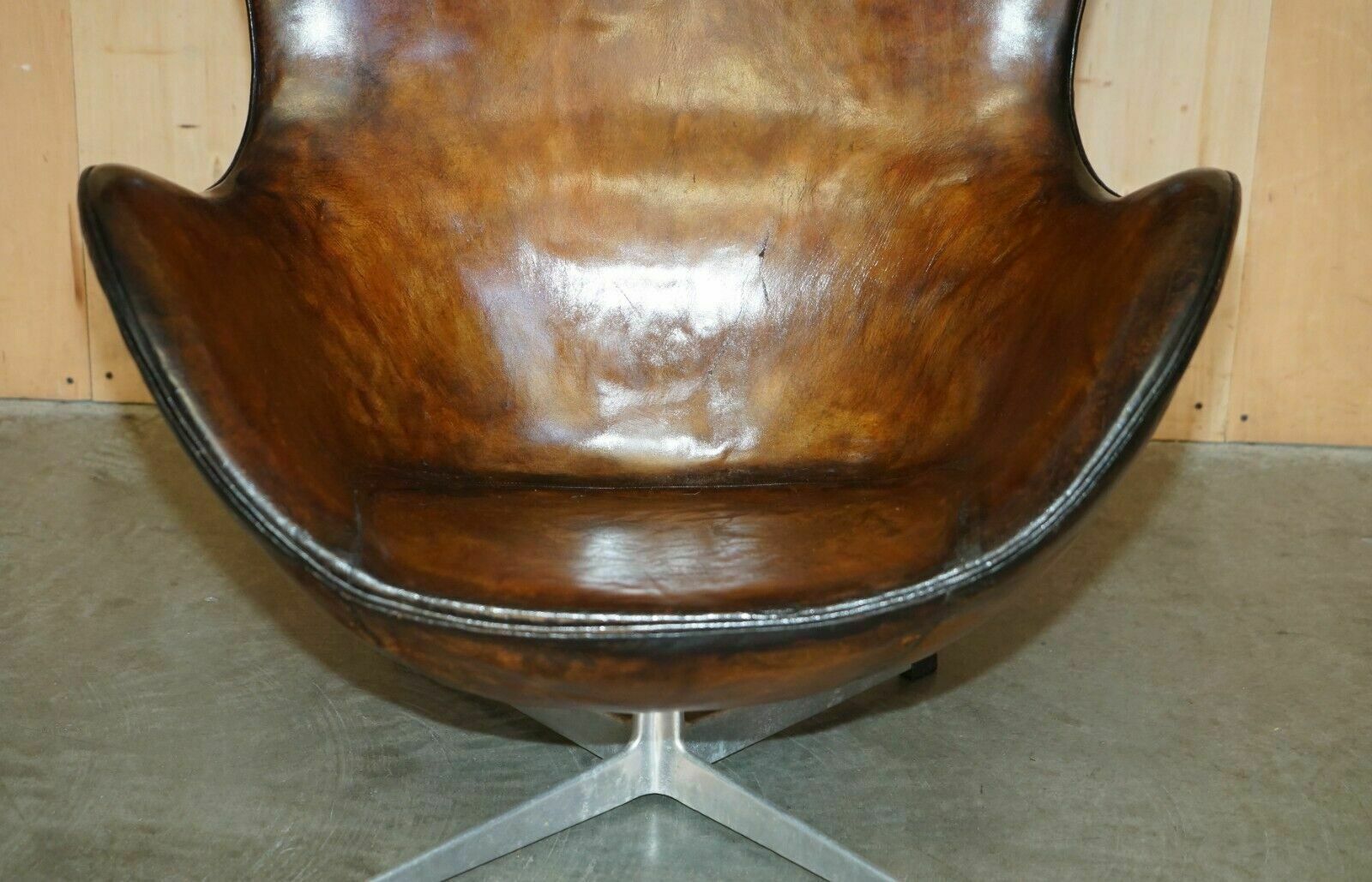 Original Fully Restored 1965 Fritz Hansen Egg Chair & Footstool In Brown Leather photo vintage