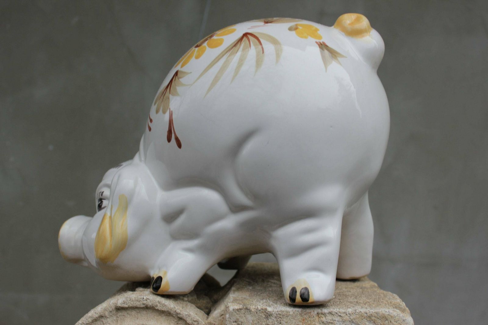Family, Large Piggy Bank, Cute Money Box Coin Safe Bank, Collectible Porcelain Toy, Newborn Gift photo Home Decor